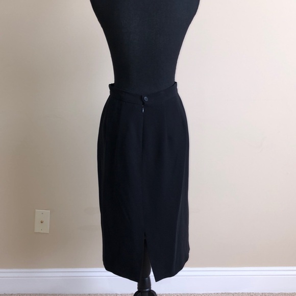 Brand New Never Worn 100% sillk Skirt - Picture 3 of 6